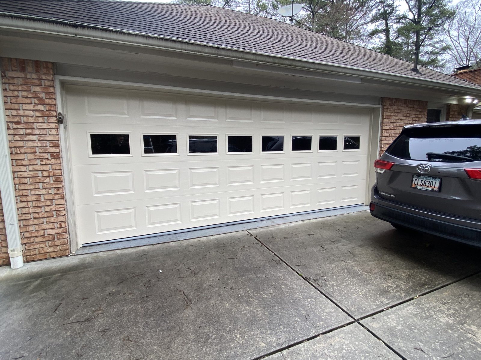 garage door installation in Sandy Springs, ga-geotagged
