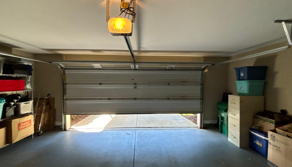 garage door repair-atlanta, GA